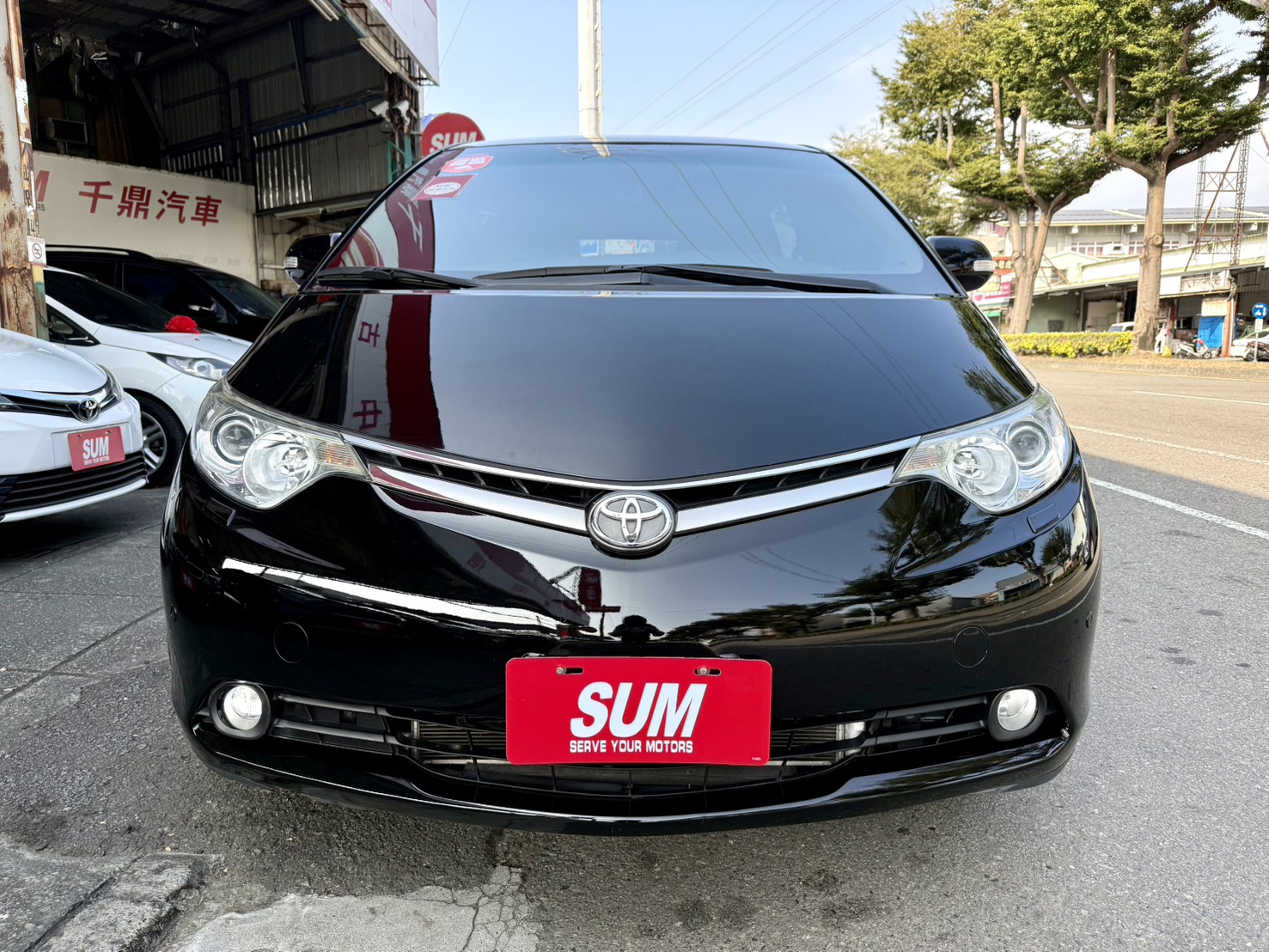 一手車/電動側滑門/雙天窗/三區恆溫空調, 空間寬敞兼具實用與舒適!  第1張相片