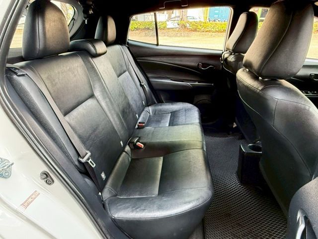 頂級~影音~倒車顯影~定速~多功能方向盤~循跡防滑~5安全氣囊~里程保證實跑9萬公里  第8張相片