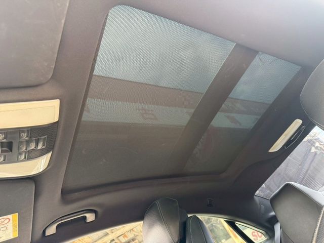 E250 coupe/全景天窗/電動椅/多功能方向盤/換檔快撥/定速/卡鉗/11顆安全氣囊/LED頭燈  第8張相片