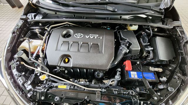 ALTIS 1.8  第10張相片
