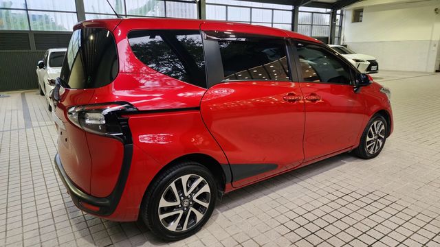 SIENTA 1.8  第6張相片