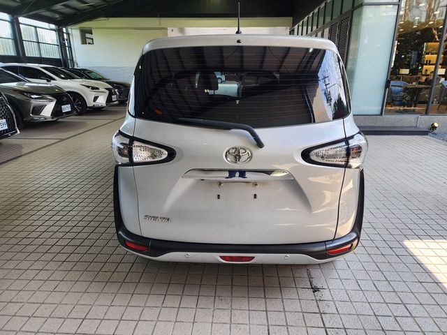 SIENTA 1.8  第4張相片