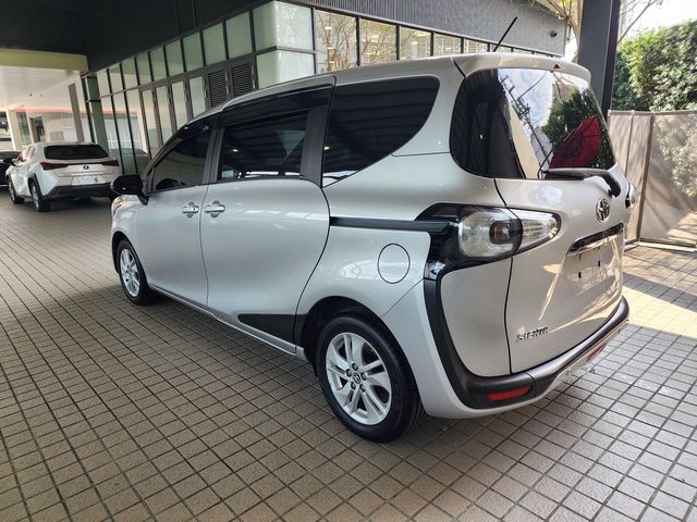 SIENTA 1.8  第5張相片