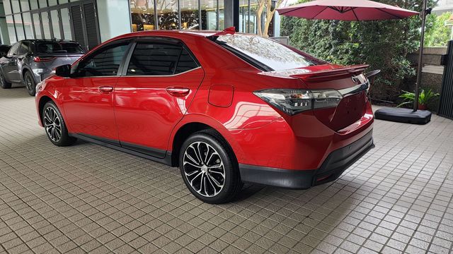 ALTIS 1.8  第4張相片