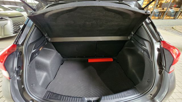 YARIS 1.5  第8張相片