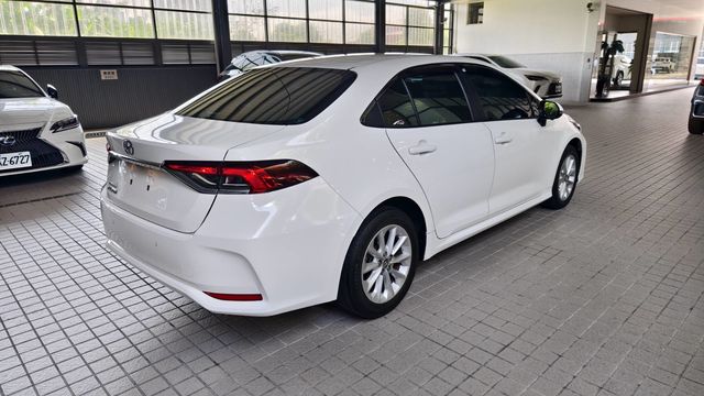 ALTIS 1.8  第4張相片