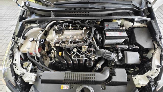ALTIS 1.8  第8張相片