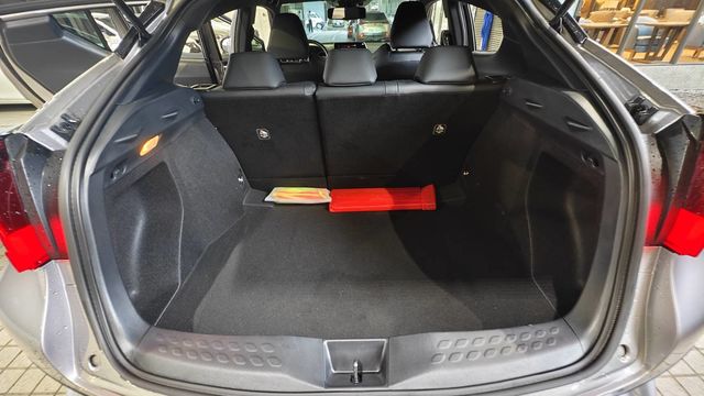 C-HR 1.2  第9張相片