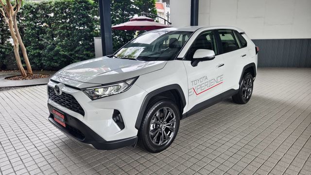 RAV4 2.0  第3張相片