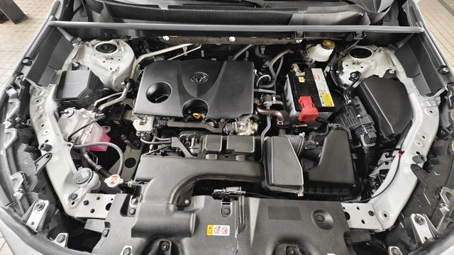 RAV4 2.0  第10張相片