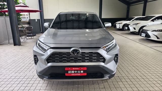 RAV4 2.0  第2張相片
