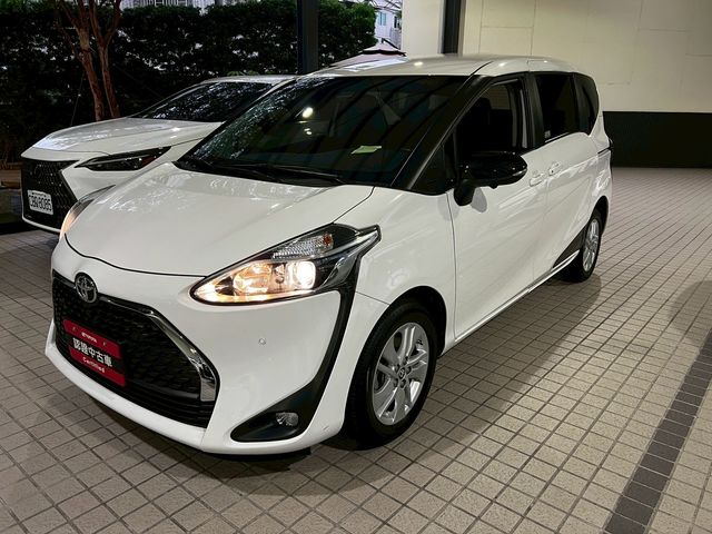 SIENTA 1.8  第3張相片