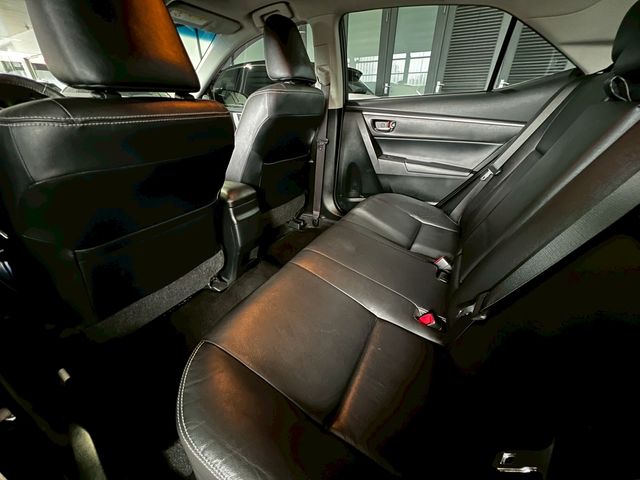 ALTIS 1.8  第5張相片