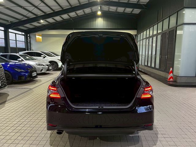 CAMRY 2.5 HV  第9張相片