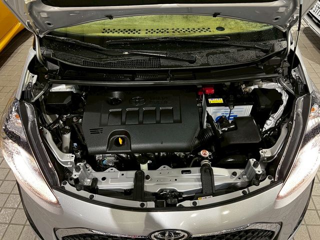 SIENTA 1.8  第10張相片