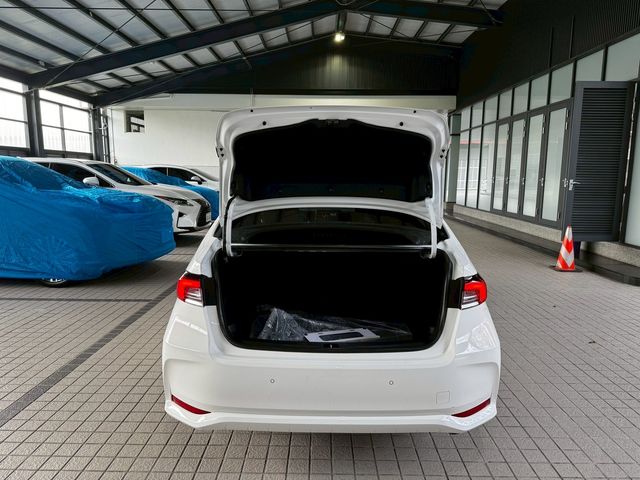 ALTIS 1.8  第9張相片