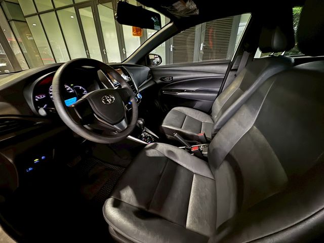 YARIS 1.5  第4張相片