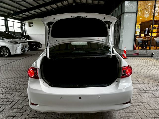 ALTIS 1.8  第9張相片