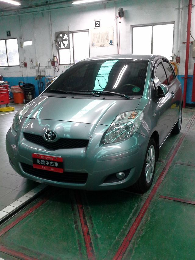 中古車 Yaris 1 5 Toyota 豐田 Yaris 基隆市 Findcar 找車網