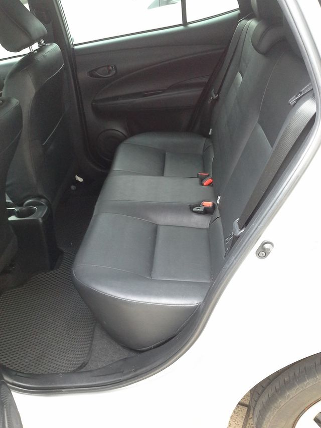 YARIS 1.5  第7張相片