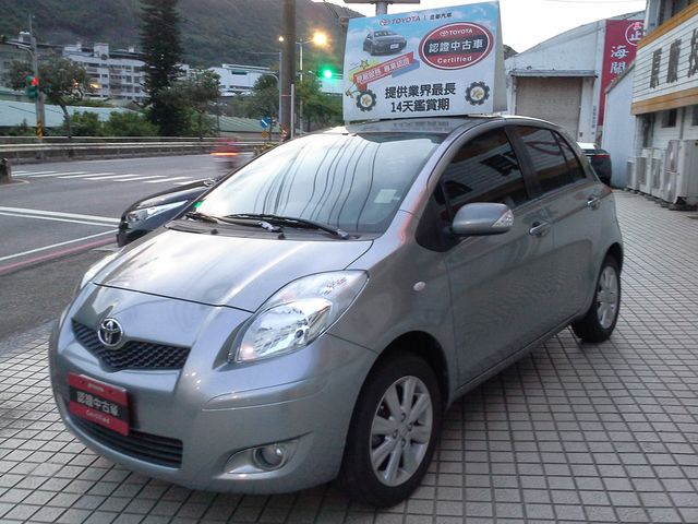 YARIS 1.5  第2張相片