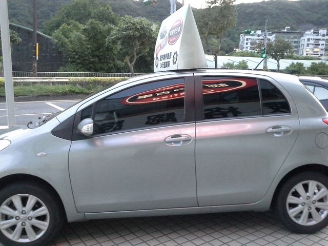 YARIS 1.5  第3張相片