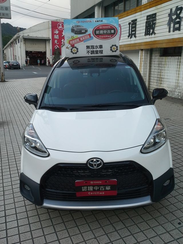 SIENTA 1.8  第1張相片