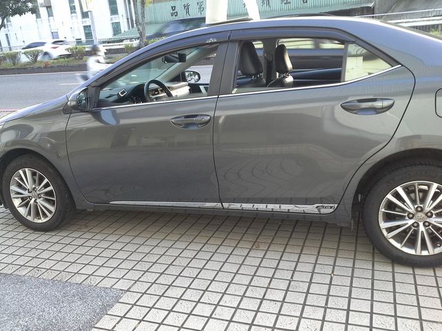 ALTIS 1.8  第4張相片