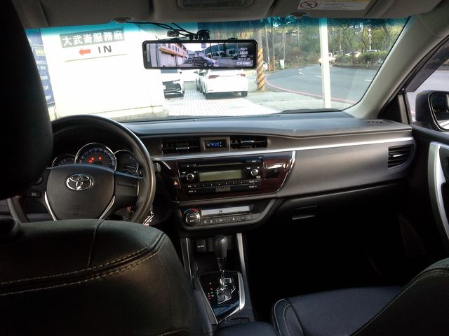 ALTIS 1.8  第9張相片