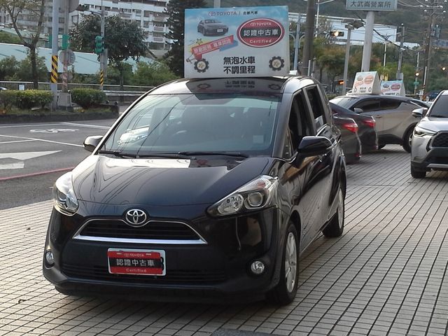 SIENTA 1.8  第1張相片