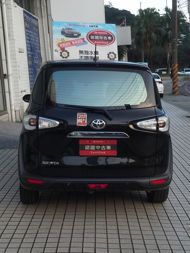SIENTA 1.8  第5張相片