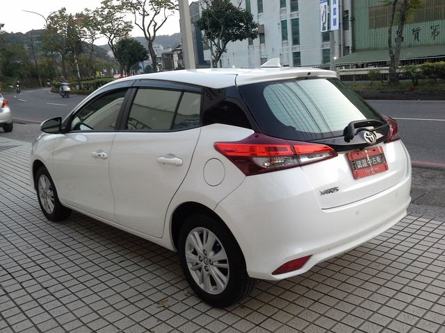 YARIS 1.5  第4張相片