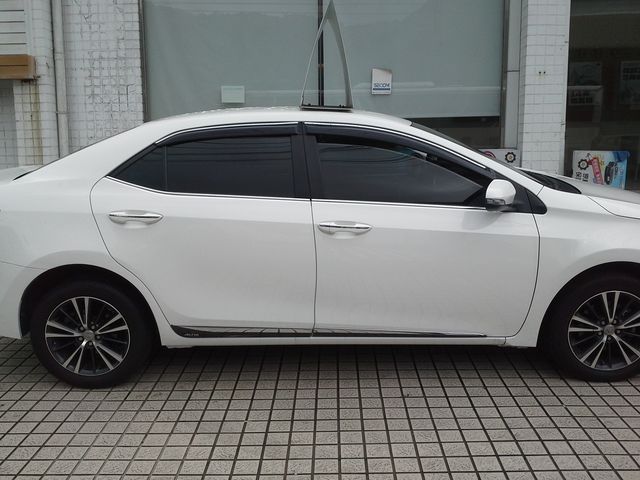 ALTIS 1.8  第4張相片