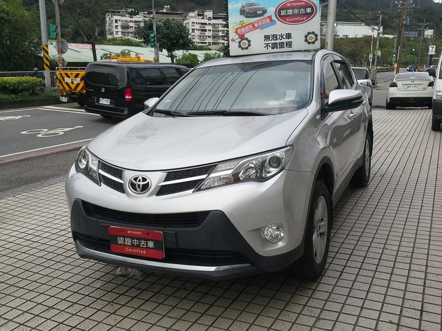 RAV4 2.0  第1張相片