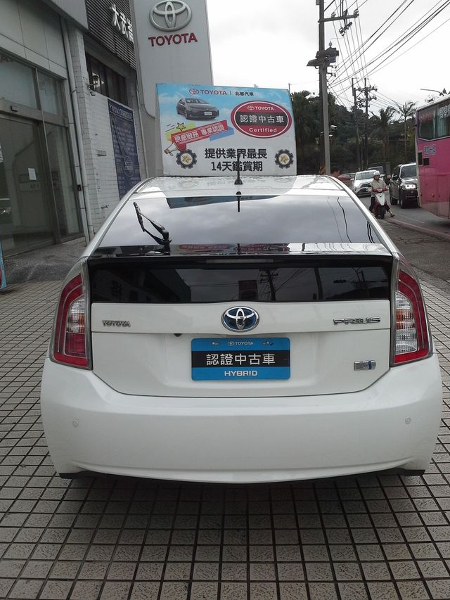 PRIUS 1.8  第5張相片