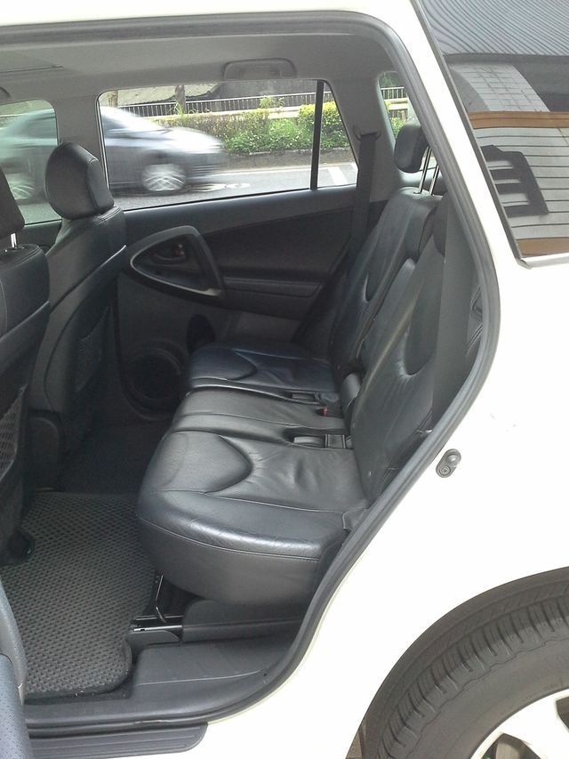 RAV4 2.4 2WD  第7張相片