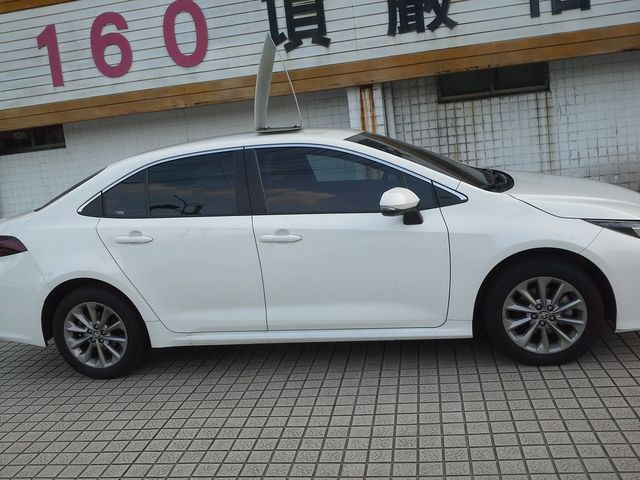 ALTIS 1.8  第4張相片