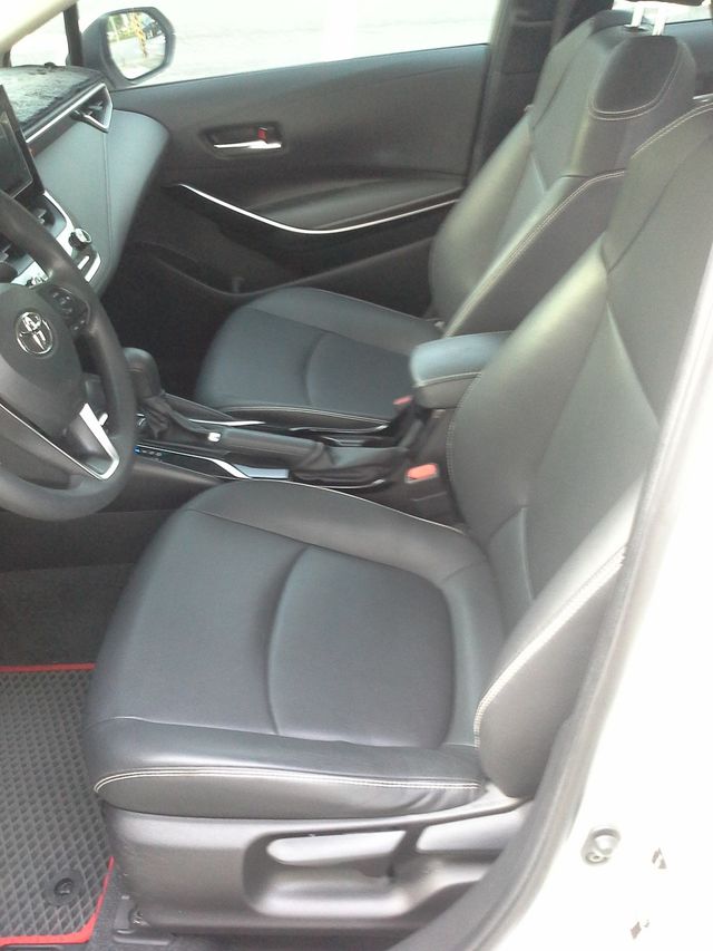 ALTIS 1.8  第9張相片