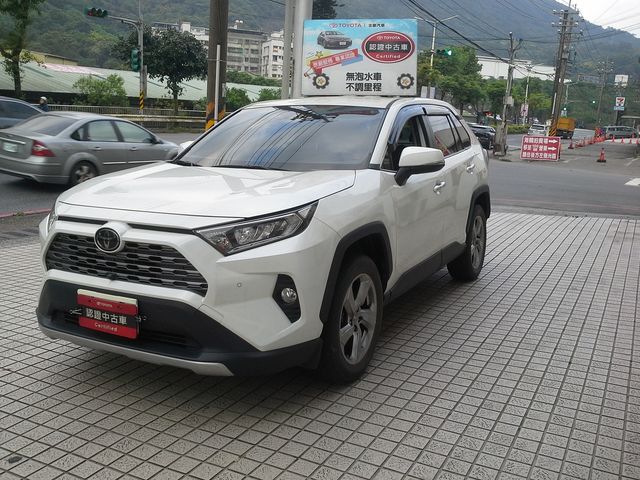 RAV4 2.0  第1張相片