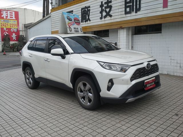 RAV4 2.0  第3張相片