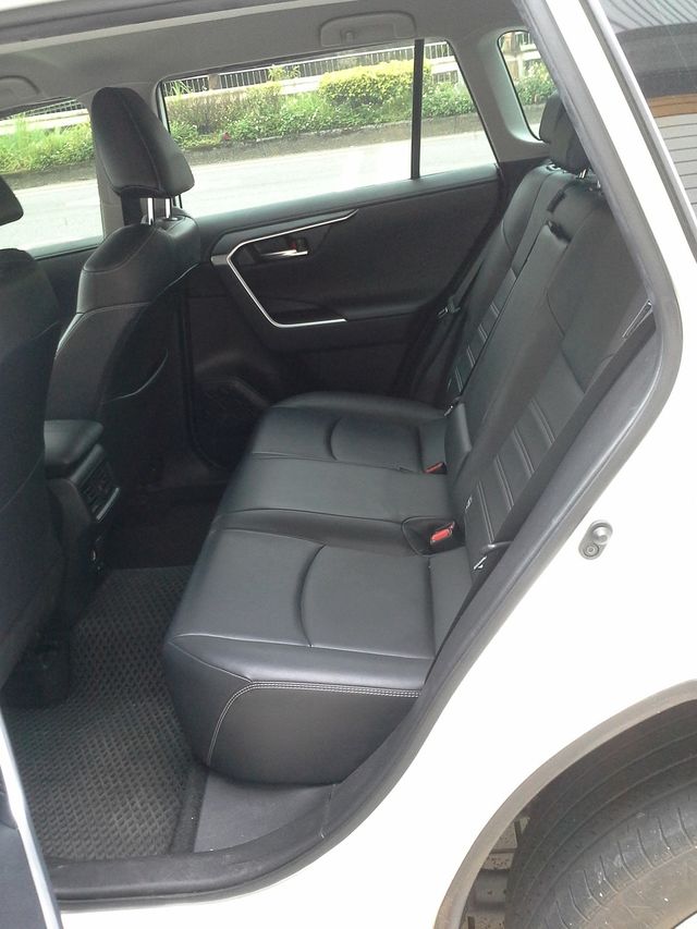 RAV4 2.0  第7張相片