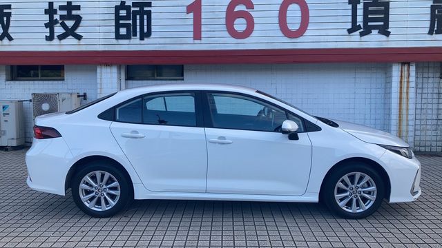 ALTIS 1.8  第4張相片