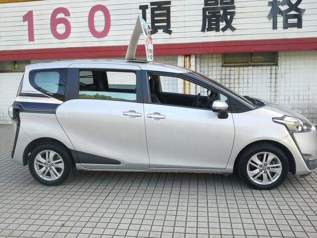 SIENTA 1.5  第4張相片