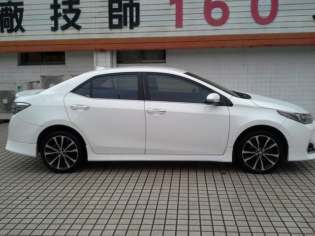 ALTIS 1.8  第4張相片