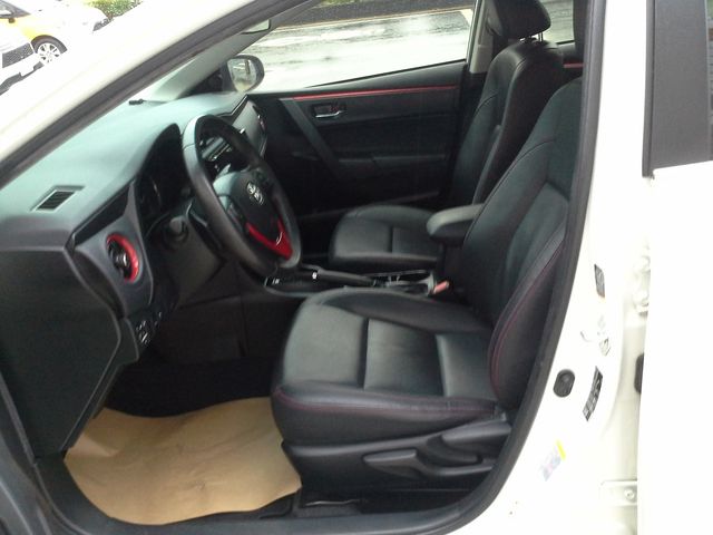 ALTIS 1.8  第8張相片