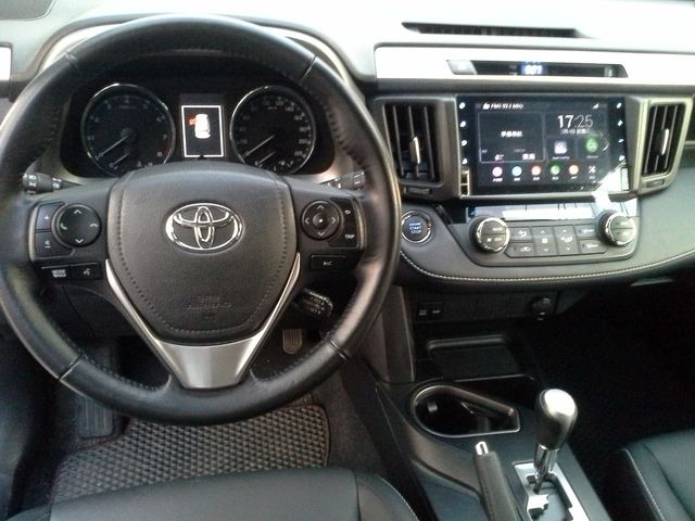RAV4 2.0  第9張相片