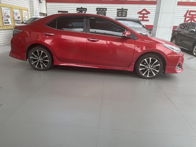 ALTIS 1.8  第4張相片