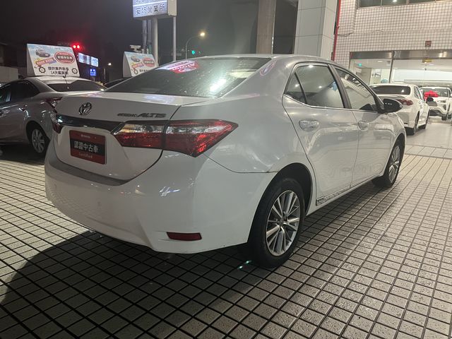 ALTIS 1.8  第5張相片