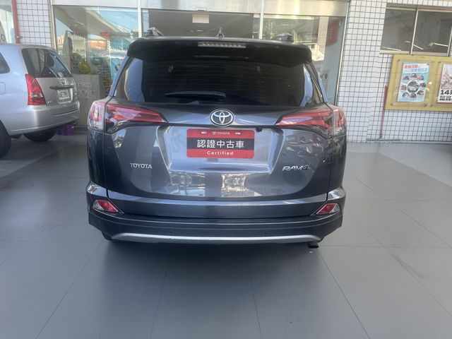 RAV4 2.5  第6張相片