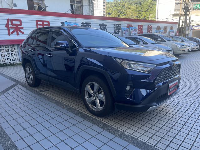 RAV4 2.0  第3張相片